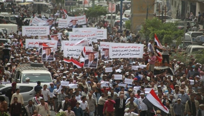 محور تعز يؤكد وقوفه إلى جانب مطالب أبناء المدينة لاستكمال تحريرها من المليشيات