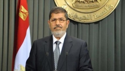 نجل الرئيس الراحل محمد مرسي يروي اللحظات الأخيرة قبل دفن والده