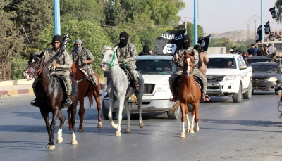 رويترز: تنظيم الدولة يسيطر على قرية شمال العراق والأهالي اضطروا للرحيل بعد الاشتباك معهم