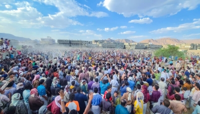 عبدالله العليمي: تشييع "الباني" لن يكون نهاية القضية بل هو بداية لإحقاق العدالة بحق المجرمين