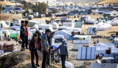 تداعيات النزوح.. الأمراض المعدية تفتك بالفلسطينيين في غزة